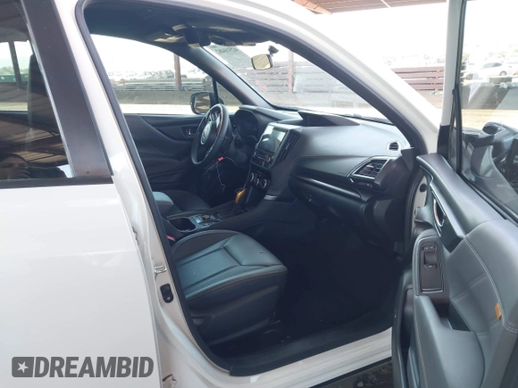 2022 Subaru Forester Wilderness with VIN JF2SKAMC3NH401355, listed as a IAAI auction lot 42510482 with 58,279 mi miles and . Bid and sale history available at DreamBid. Image 5.
