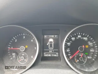 2014 Volkswagen Jetta TDI w/Sunroof & Nav with VIN 3VWPL7AJ2EM622140, listed as a Copart auction lot 56413225 with 166,546 mi miles and Salvage title. Bid and sale history available at DreamBid. Image 9.