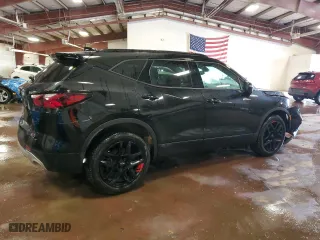 2022 Chevrolet Blazer LT with VIN 3GNKBDRS8NS215986, listed as a Copart auction lot 42054755 with 67,988 mi miles and Salvage Title. Bid and sale history available at carsss.com. Image 3.