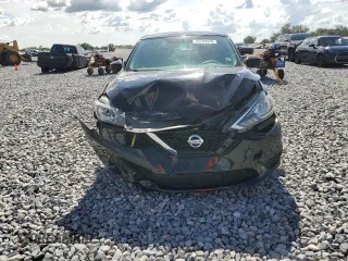 2017 Nissan Sentra S z VIN 3N1AB7AP2HY241906, wystawiony jako Copart lot #60789475 z przebiegiem 113 318 mil mil oraz Szkoda całkowita • Salvage title. Historia ofert i sprzedaży dostępna na DreamBid. Obrazek 5.