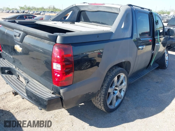 2007 Chevrolet Avalanche LTZ with VIN 3GNEC12J17G182393, listed as a IAAI auction lot 41871001 with 186,925 mi miles and . Bid and sale history available at DreamBid. Image 4.