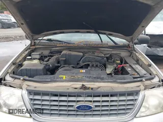 2002 Ford Explorer XLT z VIN 1FMZU73E52UB22890, wystawiony jako IAAI lot #42035477 z przebiegiem Nie podano mil oraz . Historia ofert i sprzedaży dostępna na DreamBid. Obrazek 10.
