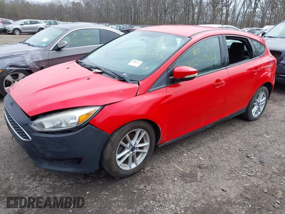 2015 Ford Focus SE with VIN 1FADP3K2XFL223205, listed as a IAAI auction lot 41896693 with 999,999 mi miles. Bid and sale history available at carsss.com. Image 2.