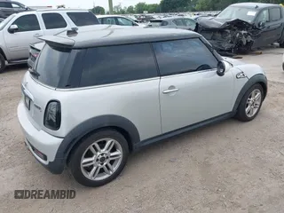 2013 MINI Hardtop S with VIN WMWSV3C5XDT476311, listed as a IAAI auction lot 42278808 with 101,646 mi miles and . Bid and sale history available at DreamBid. Image 4.