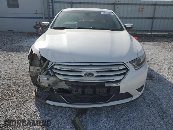 2015 Ford Taurus Limited with VIN 1FAHP2F86FG125680, listed as a Copart auction lot 42934535 with 122,156 mi miles and Salvage Title. Bid and sale history available at DreamBid. Image 5.
