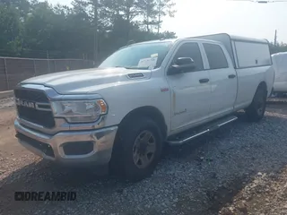 2019 Ram 2500 Tradesman with VIN 3C6UR4HJ5KG548111, listed as a IAAI auction lot 42338708 with 156,231 mi miles and . Bid and sale history available at DreamBid. Image 6.