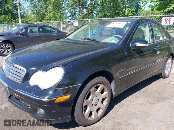 2006 Mercedes-Benz C 280 Luxury with VIN WDBRF92HX6F762205, listed as a IAAI auction lot 42279227 with 76,434 mi miles and . Bid and sale history available at DreamBid. Image 2.