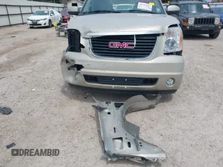 2007 GMC Yukon SLE with VIN 1GKFC13097R327218, listed as a IAAI auction lot 42142633 with 135,206 mi miles and . Bid and sale history available at DreamBid. Image 12.