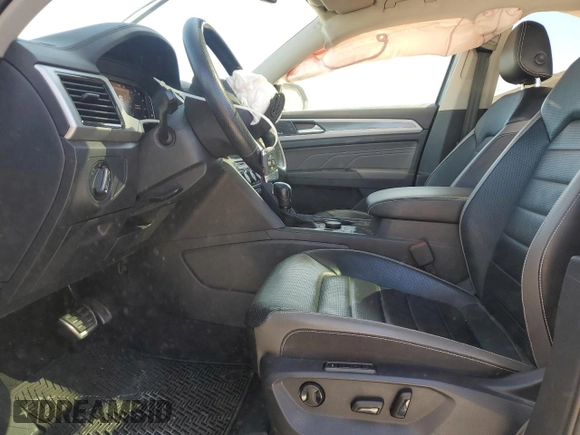 2022 Volkswagen Atlas SEL Premium R-Line with VIN 1V2FR2CA1NC501595, listed as a Copart auction lot 47357345 with 47,354 mi miles and Salvage title. Bid and sale history available at DreamBid. Image 7.