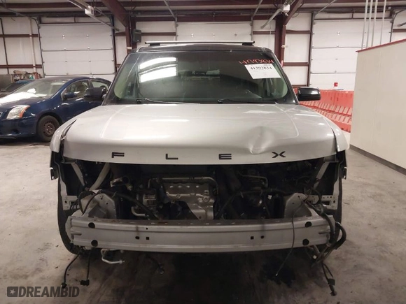 2016 Ford Flex Limited w/EcoBoost with VIN 2FMHK6DT7GBA08072, listed as a IAAI auction lot 41393834 with 101,550 mi miles. Bid and sale history available at carsss.com. Image 6.