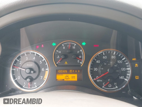 2015 Nissan Armada SV z VIN 5N1BA0ND7FN612818, wystawiony jako IAAI lot #41459324 z przebiegiem 100 326 mil mil oraz . Historia ofert i sprzedaży dostępna na DreamBid. Obrazek 15.