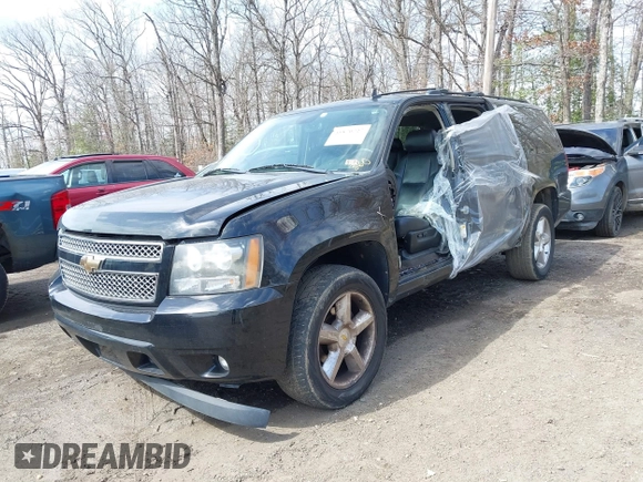 2010 Chevrolet Suburban LTZ with VIN 1GNUKKE31AR271504, listed as a IAAI auction lot 41870727 with 187,198 mi miles. Bid and sale history available at carsss.com. Image 2.