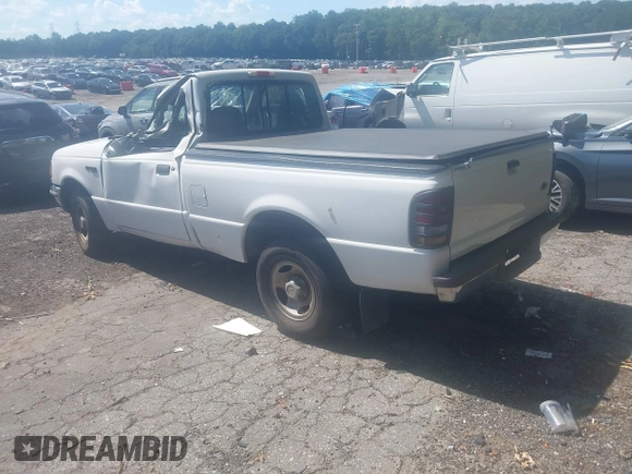 1996 Ford Ranger XL with VIN 1FTCR10AXTUA92751, listed as a IAAI auction lot 42634396 with 122,618 mi miles and . Bid and sale history available at DreamBid. Image 3.