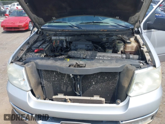 2004 Ford F-150 XLT with VIN 1FTPX14564NA31929, listed as a IAAI auction lot 42082609 with 435,603 mi miles and . Bid and sale history available at DreamBid. Image 10.
