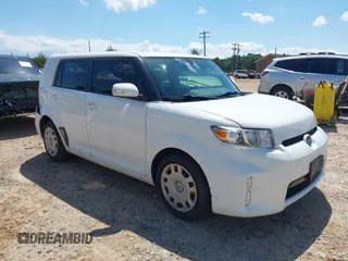 2014 Scion xB z VIN JTLZE4FE3EJ062310, wystawiony jako IAAI lot #42161012 z przebiegiem 144 877 mil mil oraz . Historia ofert i sprzedaży dostępna na DreamBid. Obrazek 1.