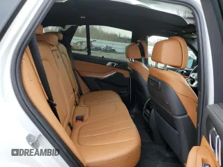 2022 BMW X5 xDrive40i with VIN 5UXCR6C06N9M32014, listed as a Copart auction lot 49576825 with Not Provided miles and Salvage Title. Bid and sale history available at DreamBid. Image 11.