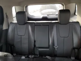 2017 GMC Terrain SLT z VIN 2GKFLUE38H6199530, wystawiony jako Copart lot #47849835 z przebiegiem 150 640 mil mil oraz Szkoda całkowita • Salvage title. Historia ofert i sprzedaży dostępna na DreamBid. Obrazek 10.