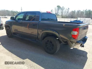 2018 Toyota Tundra 2WD SR5 with VIN 5TFEY5F19JX229779, listed as a IAAI auction lot 41718984 with 272,351 mi miles. Bid and sale history available at carsss.com. Image 3.
