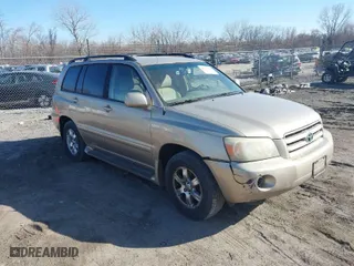 2004 Toyota Highlander with VIN JTEDP21A340005484, listed as a IAAI auction lot 41774194 with 185,096 mi miles. Bid and sale history available at carsss.com. Image 1.