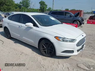 2013 Ford Fusion SE z VIN 3FA6P0H72DR280698, wystawiony jako IAAI lot #42690696 z przebiegiem 217 569 mil mil oraz . Historia ofert i sprzedaży dostępna na DreamBid. Obrazek 1.