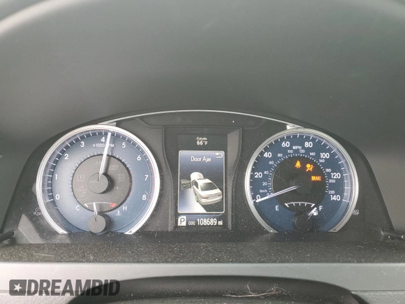 2015 Toyota Camry XLE z VIN 4T1BF1FK3FU939355, wystawiony jako Copart lot #56998335 z przebiegiem 108 689 mil mil oraz Szkoda całkowita • Salvage title. Historia ofert i sprzedaży dostępna na DreamBid. Obrazek 9.
