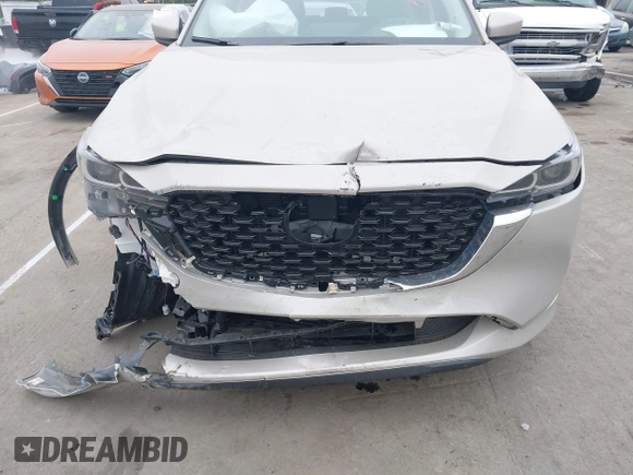 2024 Mazda CX-5 S Select with VIN JM3KFBBLXR0501783, listed as a IAAI auction lot 42121513 with 17,349 mi miles and . Bid and sale history available at DreamBid. Image 6.