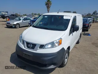 2019 Nissan NV200 SV with VIN 3N6CM0KN4KK710439, listed as a IAAI auction lot 42648330 with 33,060 mi miles and . Bid and sale history available at DreamBid. Image 18.
