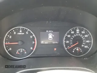 2021 Kia Seltos LX z VIN KNDEPCAA1M7156409, wystawiony jako Copart lot #54250375 z przebiegiem 42 378 mil mil oraz Szkody całkowita. Historia ofert i sprzedaży dostępna na DreamBid. Obrazek 9.
