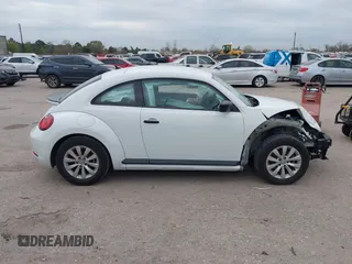 2018 Volkswagen Beetle S with VIN 3VWFD7AT4JM701569, listed as a IAAI auction lot 41106340 with 78,754 mi miles. Bid and sale history available at carsss.com. Image 14.