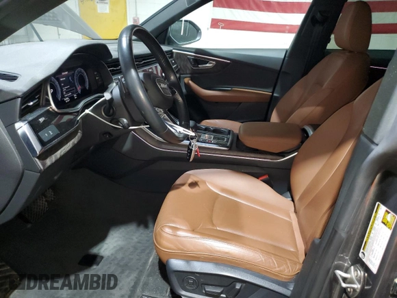 2019 Audi Q8 Premium Plus z VIN WA1BVAF13KD029790, wystawiony jako Copart lot #65627535 z przebiegiem 101 460 mil mil oraz Czysty tytuł • Clean title. Historia ofert i sprzedaży dostępna na DreamBid. Obrazek 7.