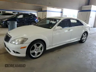 2009 Mercedes-Benz S 550 с VIN WDDNG86X99A247115, выставлен на аукционе Copart как лот 63271785 с пробегом 195 215 миль миль и Списание • Salvage title. История ставок и продаж доступна на DreamBid. Изображение 1.