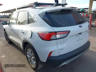 2021 Ford Escape SE with VIN 1FMCU0G62MUA61792, listed as a IAAI auction lot 42036861 with 75,894 mi miles and . Bid and sale history available at carsss.com. Image 3.