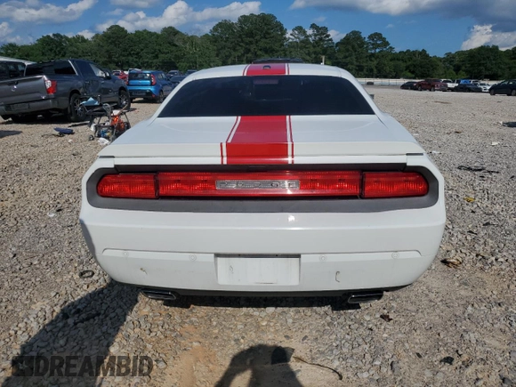 2013 Dodge Challenger SXT z VIN 2C3CDYAG0DH595482, wystawiony jako Copart lot #52610005 z przebiegiem 97 470 mil mil oraz Szkoda całkowita • Salvage title. Historia ofert i sprzedaży dostępna na DreamBid. Obrazek 6.