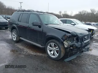 2010 Ford Explorer с VIN 1FMEU8DE5AUA85647, выставлен на аукционе IAAI как лот 41534833 с пробегом 129 925 миль миль и . История ставок и продаж доступна на DreamBid. Изображение 1.