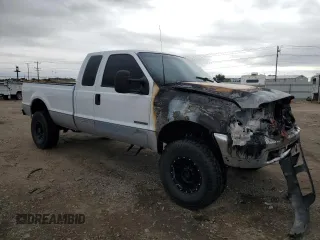 1999 Ford F-350 XL z VIN 1FTSX31F2XEF07231, wystawiony jako Copart lot #71832414 z przebiegiem 286 130 mil mil oraz Szkoda całkowita • Salvage title. Historia ofert i sprzedaży dostępna na DreamBid. Obrazek 4.