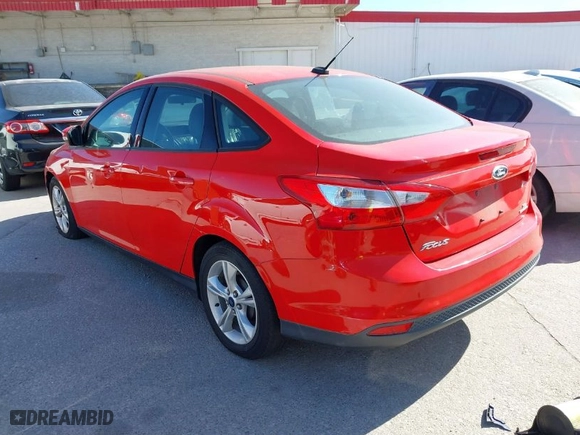 2014 Ford Focus SE with VIN 1FADP3F27EL419580, listed as a IAAI auction lot 41872022 with 115,486 mi miles. Bid and sale history available at carsss.com. Image 3.