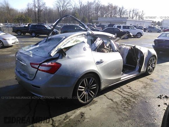 2015 Maserati Ghibli S Q4 с VIN ZAM57RTA3F1152427, выставлен на аукционе IAAI как лот 18798097 с пробегом Не указан миль и . История ставок и продаж доступна на DreamBid. Изображение 4.