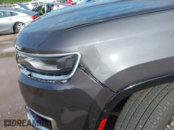 2024 Jeep Wagoneer Series II с VIN 1C4SJRBP8RS177563, выставлен на аукционе IAAI как лот 42506797 с пробегом 27 489 миль миль и . История ставок и продаж доступна на DreamBid. Изображение 6.
