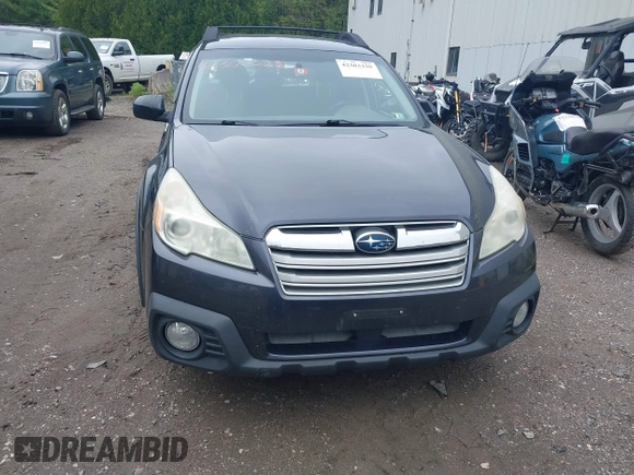 2013 Subaru Outback Premium z VIN 4S4BRBCC9D3323317, wystawiony jako IAAI lot #42303328 z przebiegiem 199 802 mil mil oraz . Historia ofert i sprzedaży dostępna na DreamBid. Obrazek 12.