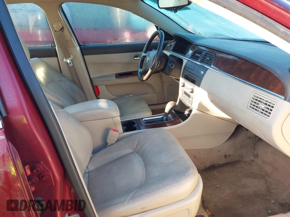 2009 Buick LaCrosse CXL with VIN 2G4WD582991270830, listed as a IAAI auction lot 42035883 with 154,879 mi miles. Bid and sale history available at carsss.com. Image 5.