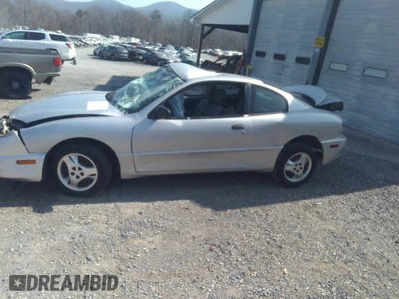 2004 Pontiac Sunfire z VIN 1G2JB12FX47312852, wystawiony jako IAAI lot #41782326 z przebiegiem Nie podano mil oraz . Historia ofert i sprzedaży dostępna na DreamBid. Obrazek 15.