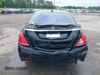 2014 Mercedes-Benz S 550 z VIN WDDUG8FB8EA067537, wystawiony jako IAAI lot #42261687 z przebiegiem 133 407 mil mil oraz . Historia ofert i sprzedaży dostępna na DreamBid. Obrazek 16.