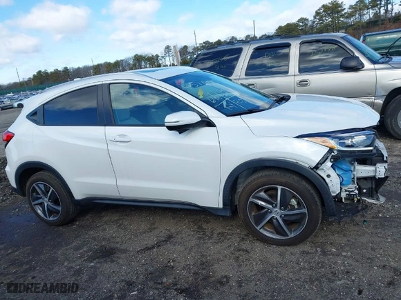 2022 Honda HR-V EX with VIN 3CZRU6H58NM722653, listed as a IAAI auction lot 41577169 with 9,648 mi miles. Bid and sale history available at carsss.com. Image 14.