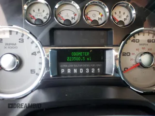 2009 Ford F-350 XL z VIN 1FTWW31R19EA75474, wystawiony jako Copart lot #56963005 z przebiegiem 223 500 mil mil oraz Szkoda całkowita • Salvage title. Historia ofert i sprzedaży dostępna na DreamBid. Obrazek 9.