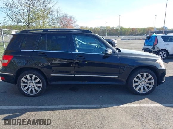 2011 Mercedes-Benz GLK 350 with VIN WDCGG8HB8BF688256, listed as a IAAI auction lot 42104281 with 148,957 mi miles and . Bid and sale history available at DreamBid. Image 12.
