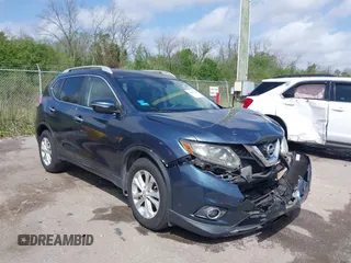 2014 Nissan Rogue S z VIN 5N1AT2MT8EC786045, wystawiony jako IAAI lot #41900203 z przebiegiem 113 622 mil mil oraz . Historia ofert i sprzedaży dostępna na DreamBid. Obrazek 1.