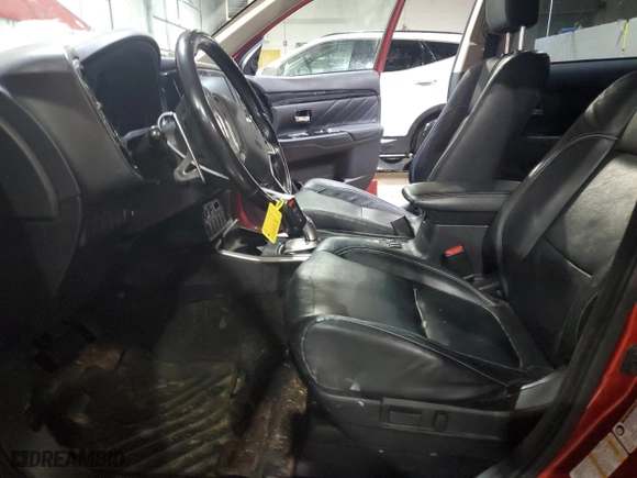 2018 Mitsubishi Outlander PHEV SEL with VIN JA4J24A55JZ029114, listed as a Copart auction lot 45389585 with 0 mi miles and Salvage Title. Bid and sale history available at carsss.com. Image 7.