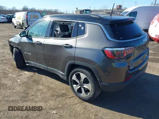 2018 Jeep Compass Altitude with VIN 3C4NJDBBXJT326322, listed as a IAAI auction lot 41757452 with 66,026 mi miles and . Bid and sale history available at carsss.com. Image 3.