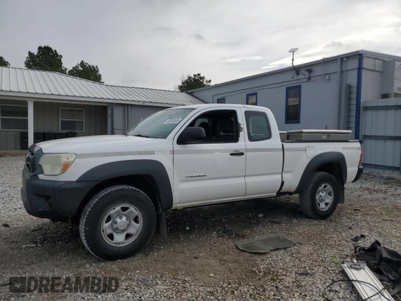 2013 Toyota Tacoma PreRunner with VIN 5TFTU4GN4DX040895, listed as a Copart auction lot 82825534 with 92,667 mi miles and Clean Title. Bid and sale history available at carsss.com. Image 1.