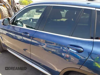2019 BMW X3 xDrive30i z VIN 5UXTR9C59KLR05142, wystawiony jako IAAI lot #42223866 z przebiegiem 44 534 mil mil oraz . Historia ofert i sprzedaży dostępna na DreamBid. Obrazek 14.